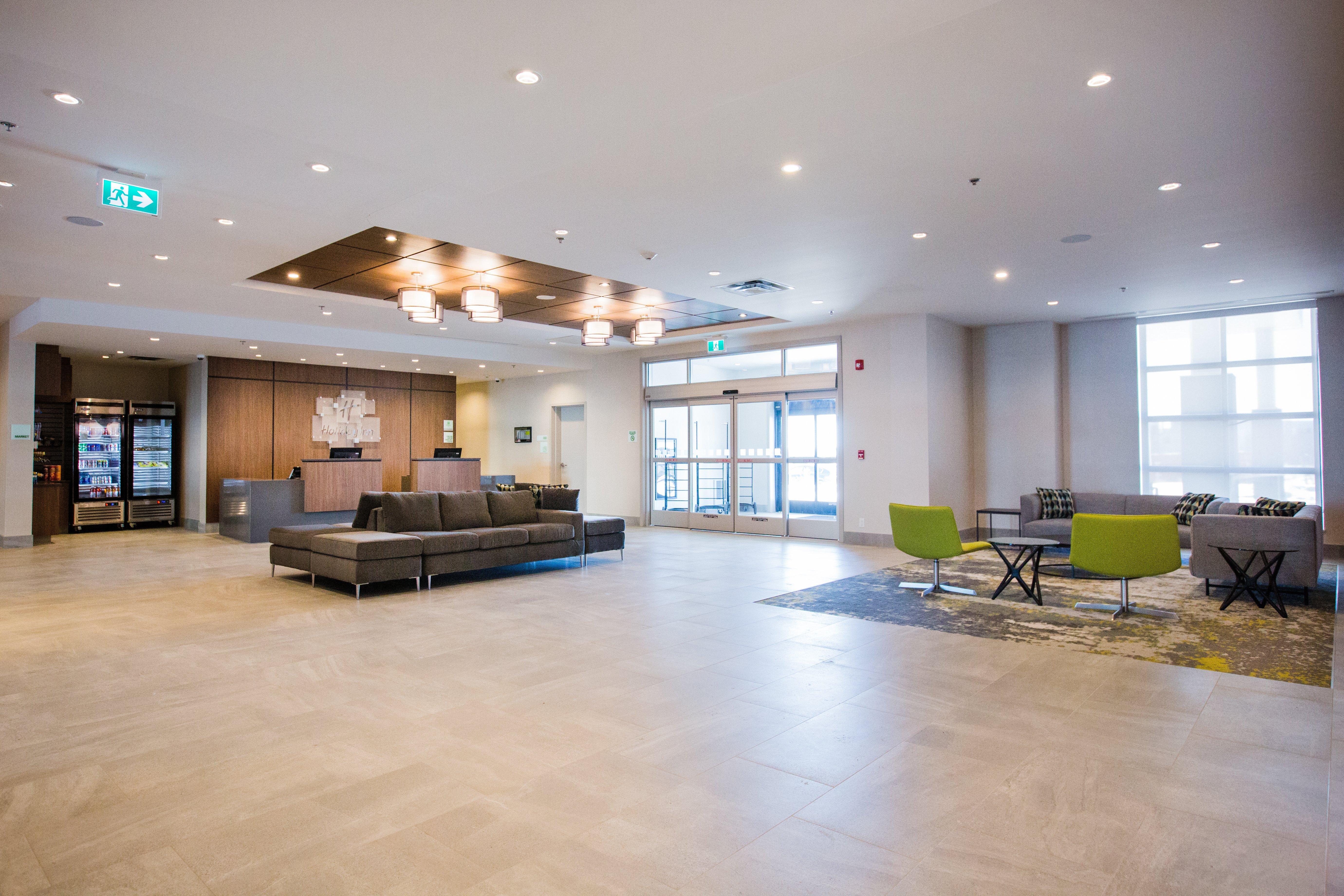 Holiday Inn Calgary South Conference Center Exterior foto